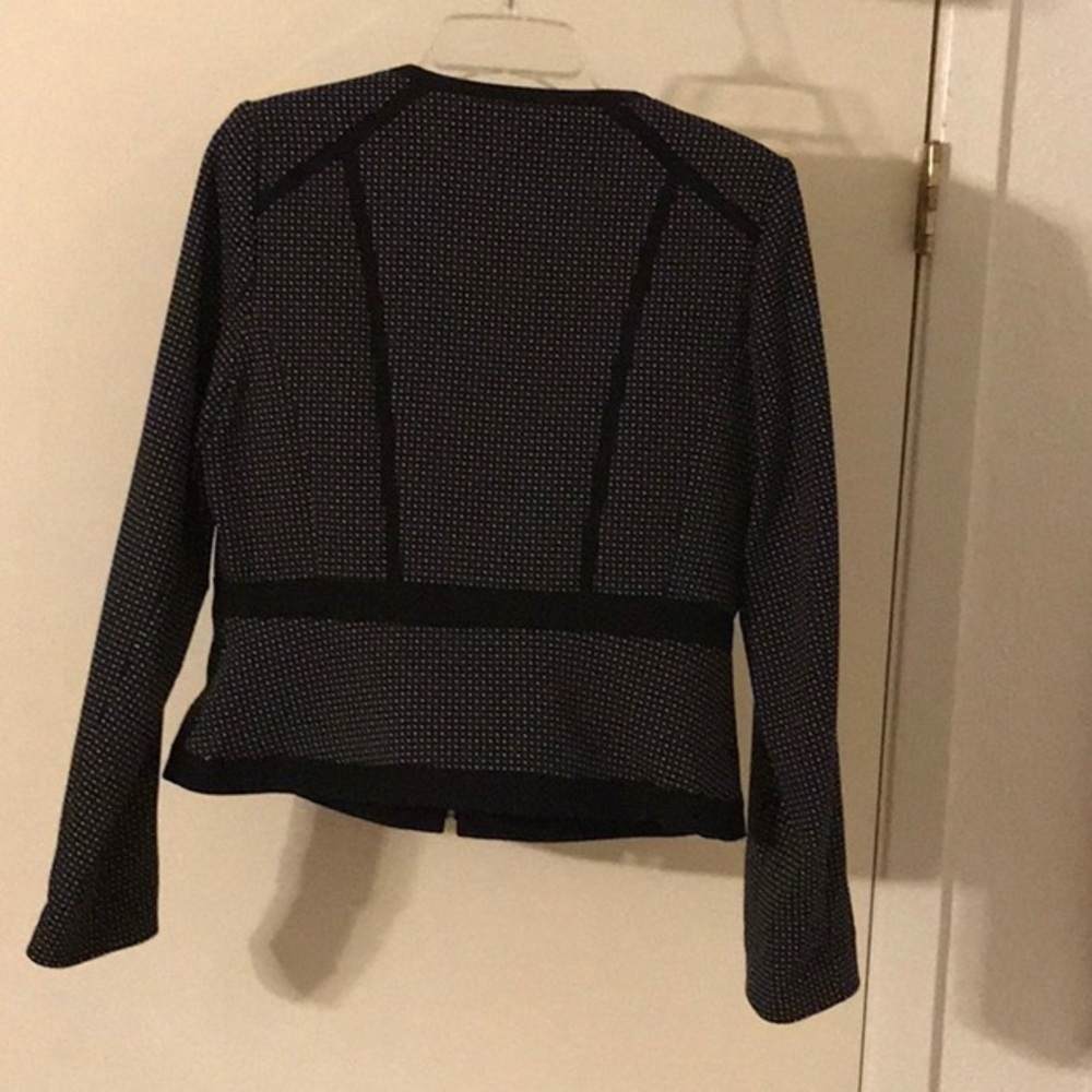 Women’s Calvin Klein jacket - Picture 4 of 5
